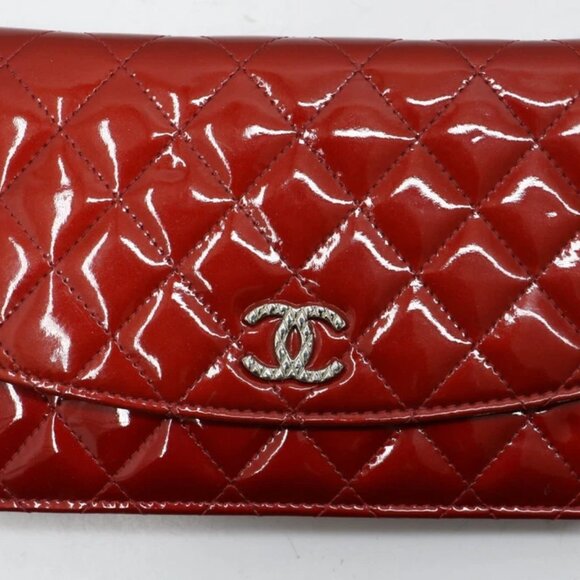 CHANEL Patent Quilted Brilliant Wallet On Chain WOC Red - Picture 11 of 15